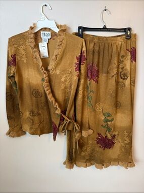 VTG Deadstock Tess Dress Silk and Wool Blend Wrap Top and Skirt Medium Floral